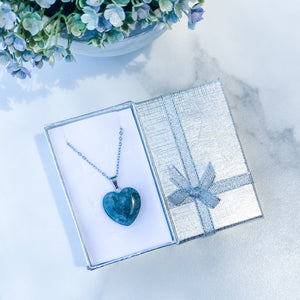 s1397 moss agate crystal heart shaped stone pendant necklace stainless steel silvere 42cm australia gemrox sydney 1