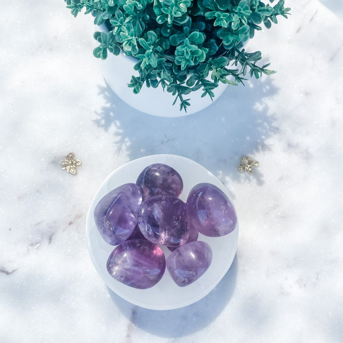 s1596 purple fluorite crystal tumbled stone 2.5cm australia. buy fluorite purple tumbled stones australia. gemrox sydney 1