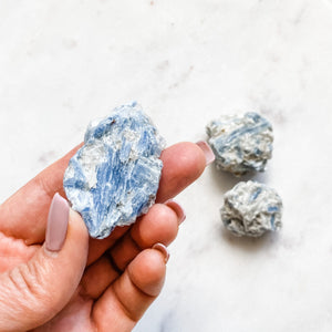 blue kyanite crystal healing raw rough freeform stone 