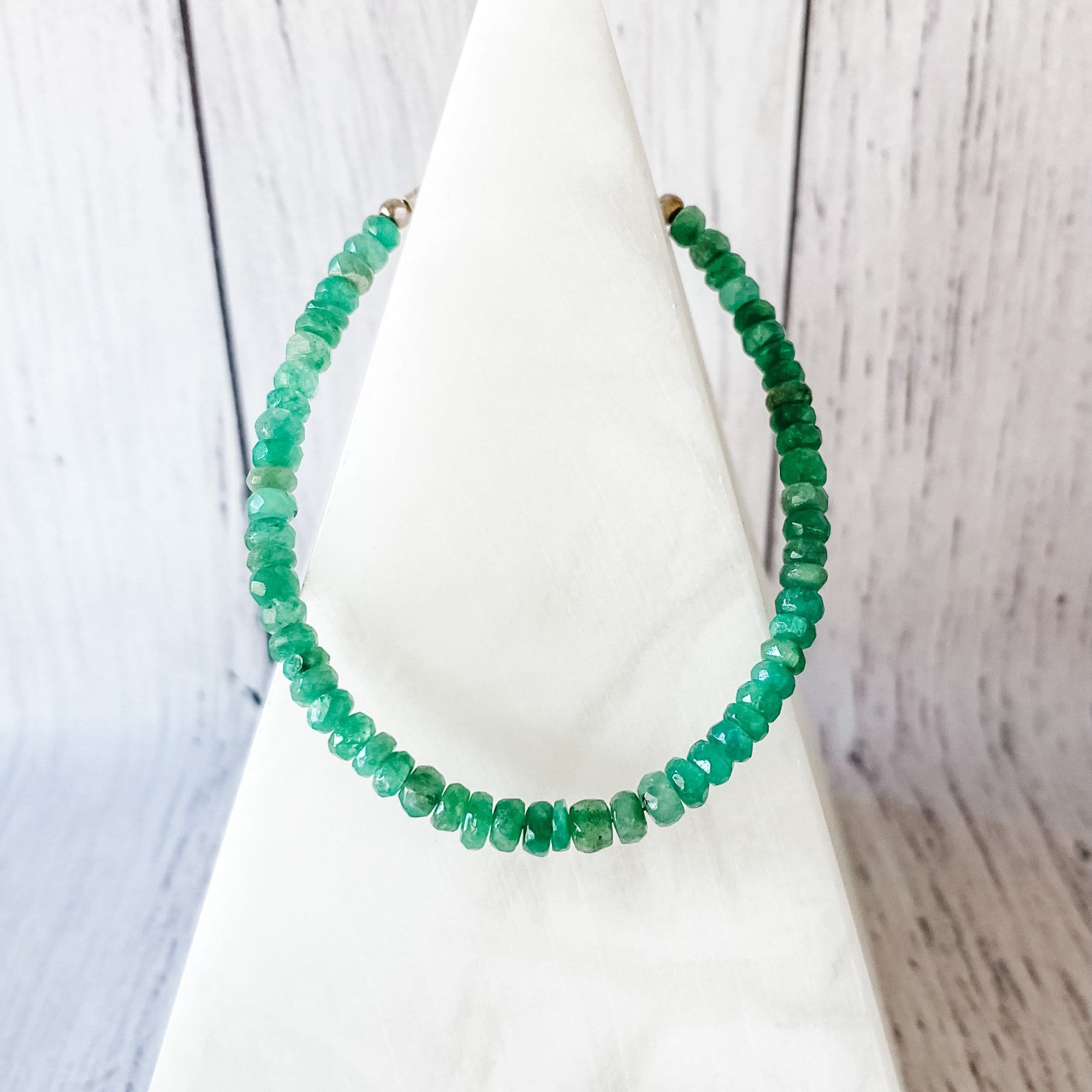 emerald gemstone beaded silver bracelet