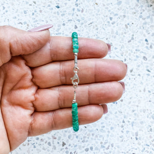 emerald gemstone beaded silver bracelet