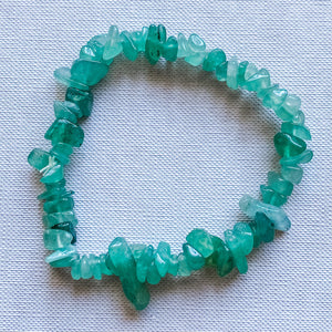 green aventurine crystal chip healing stretch chakra bracelet australia gemrox