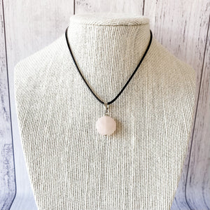 rose quartz crystal polished round stone pendant silver choker necklace australia